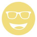 Circular icon with a smiling face wearing glasses in pale yellow, representing the 450 lens tint.