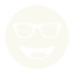 Circular icon with a smiling face wearing glasses in very pale green, representing the Noir #10 lens tint.