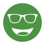 Circular icon with a smiling face wearing glasses in dark green, representing the Noir #39 lens tint.