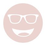 Circular icon with a smiling face wearing glasses in light pink, representing the Noir-88 lens tint.