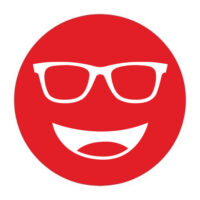 Circular icon with a smiling face wearing glasses in bold red, representing the Noir #90 lens tint.