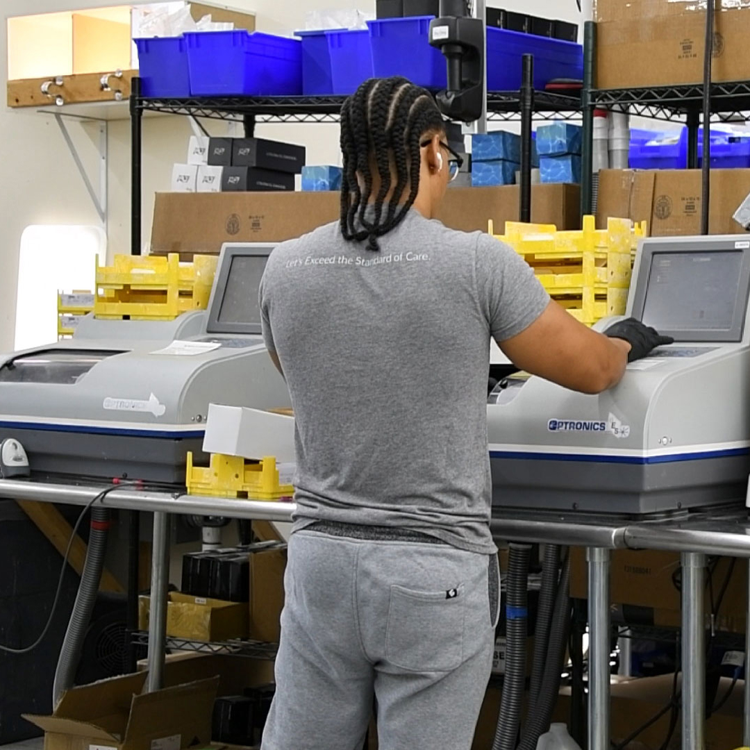 mei-edger-how-lenses-are-made