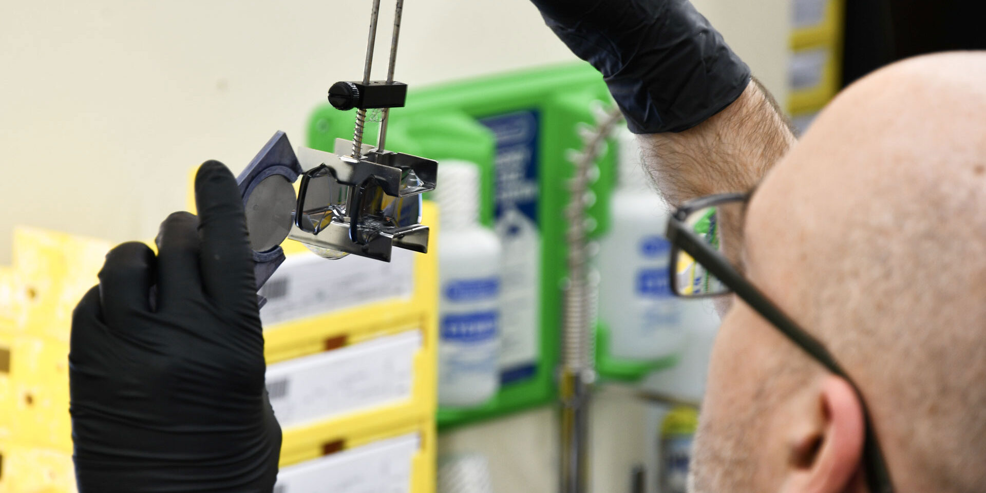 lens-tinting-testing-filter lens-tinting-testing-filter